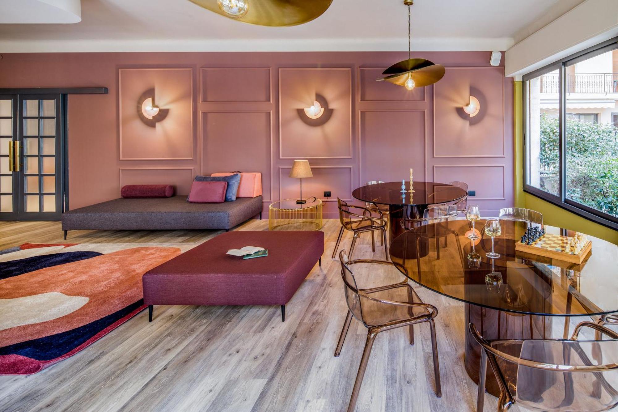 Hotel Bristol อาลัสซิโอ ภายนอก รูปภาพ